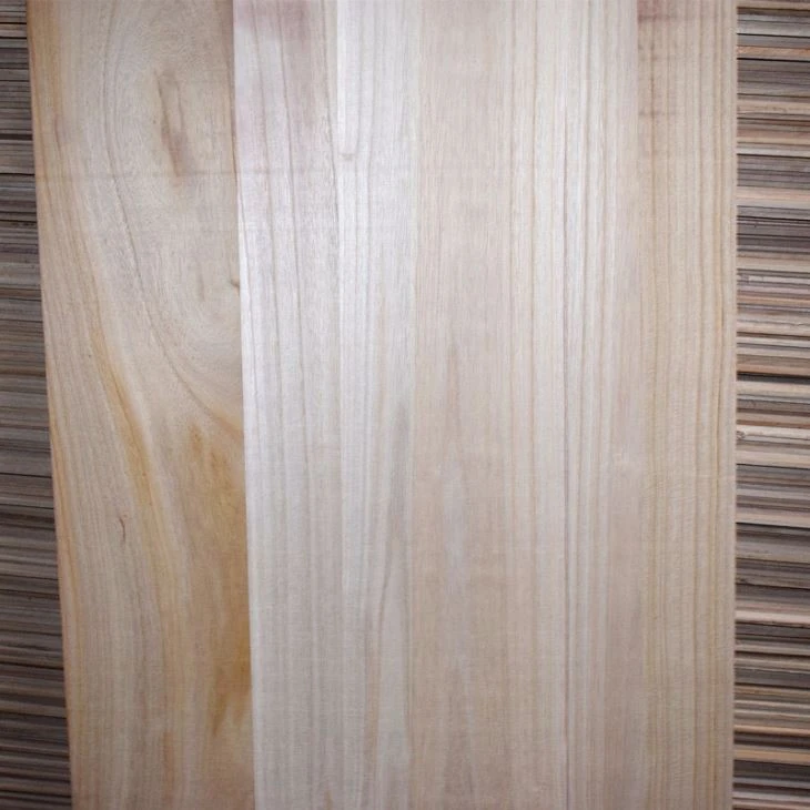 Customized Sizes Of Paulownia Edge Glued Board With Grade AA And Glued E0/E1, For Furniture, Decoration And Construction